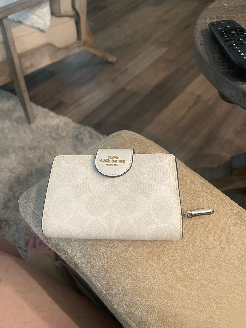 Coach Small Signature Wallet in Chalk/Light Beige with Gold Logo
